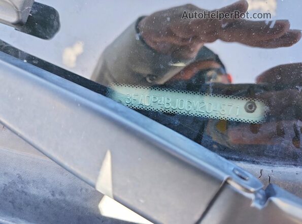 3FADP4BJ0GM204871 2016 FORD FIESTA Gray ძრავის განყოფილების ხედი