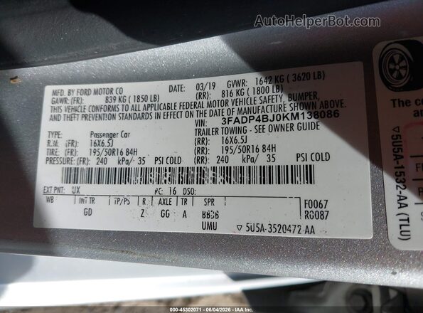 3FADP4BJ0KM138086 2019 FORD FIESTA Серебряный Вид подкапотного пространства