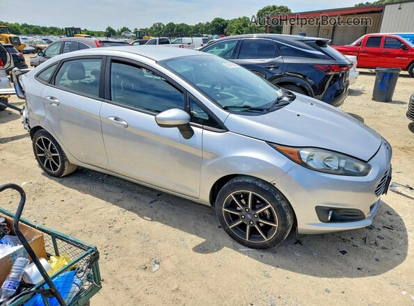 3FADP4BJ1HM159537 2017 FORD FIESTA Silver Przód prawy