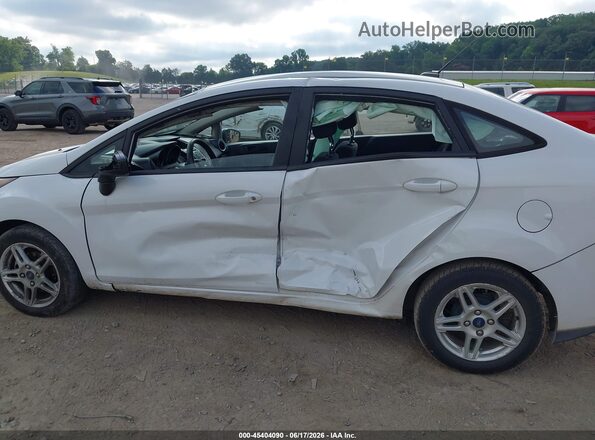 3FADP4BJ1KM145662 2019 FORD FIESTA White Դիմացի տեսք