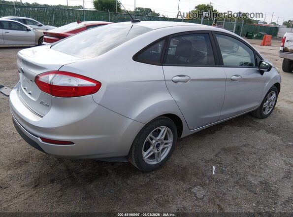 3FADP4BJ2HM169252 2017 FORD FIESTA Silver Tył prawy