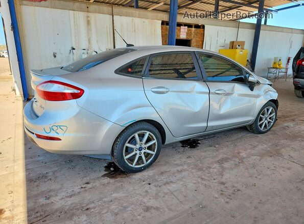 3FADP4BJ2KM106661 2019 FORD FIESTA Silver უკანა მარჯვენა