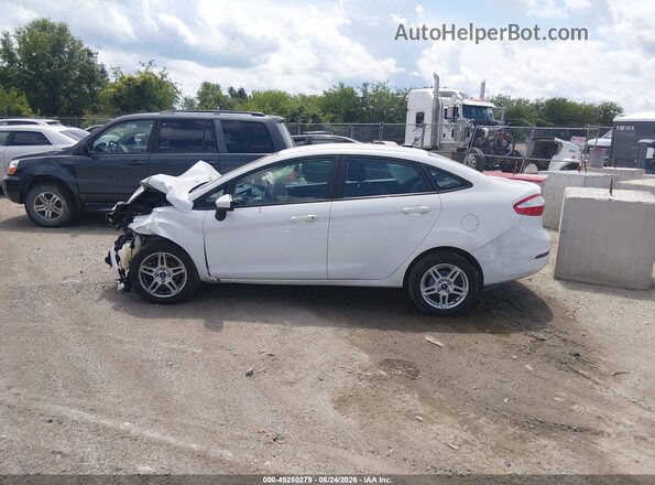 3FADP4BJ2KM161837 2019 FORD FIESTA Белый Вид задней части салона