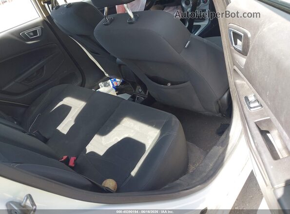 3FADP4BJ3GM105834 2016 FORD FIESTA White Vista de la etiqueta del VIN