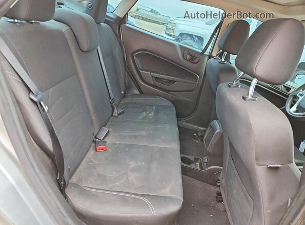 3FADP4BJ3JM112144 2018 FORD FIESTA White უკანა სავარძლების ხედი