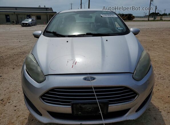 3FADP4BJ3JM117084 2018 FORD FIESTA Silver Դիմացի տեսք
