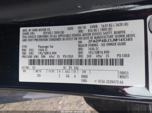 3FADP4BJ3JM145385 2018 FORD FIESTA Black Engine compartment view