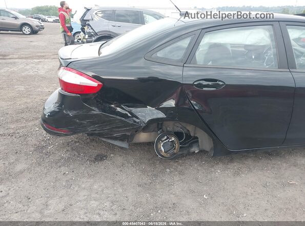 3FADP4BJ3JM145385 2018 FORD FIESTA Black Front view