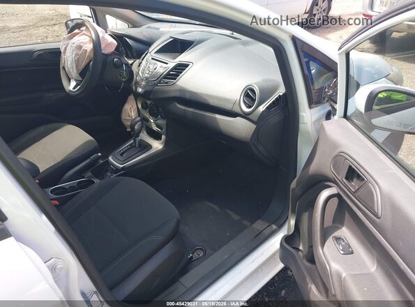 3FADP4BJ4HM144949 2017 FORD FIESTA White Vista interior delantera