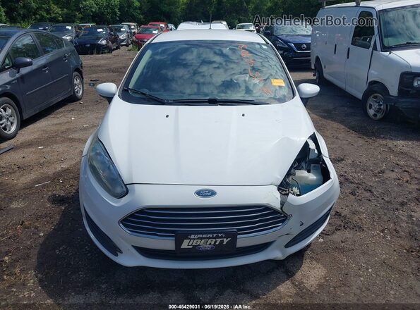 3FADP4BJ4HM144949 2017 FORD FIESTA White Vista del cuadro de instrumentos