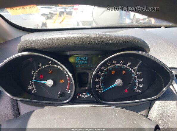 3FADP4BJ4HM144949 2017 FORD FIESTA White Vista de los asientos traseros