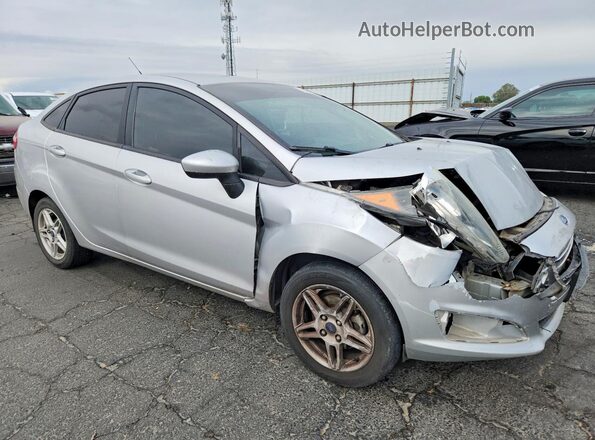 3FADP4BJ4HM145177 2017 FORD FIESTA Серебряный Передняя правая четверть