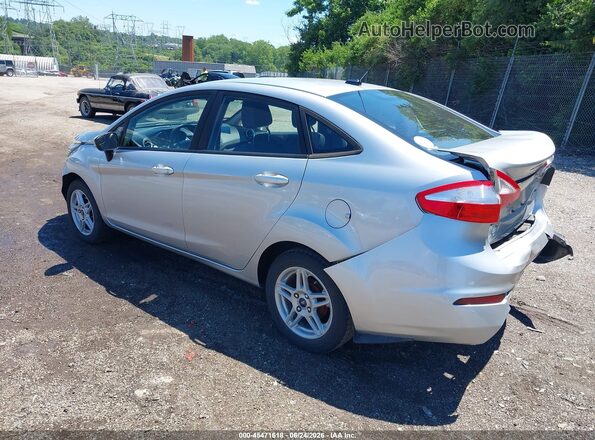 3FADP4BJ4JM133374 2018 FORD FIESTA Silver Tył lewy