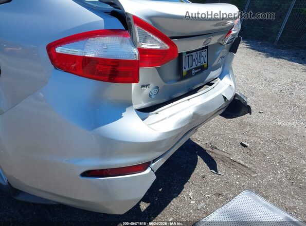 3FADP4BJ4JM133374 2018 FORD FIESTA Silver Widok z przodu