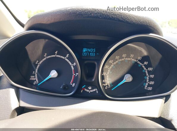 3FADP4BJ4JM133374 2018 FORD FIESTA Silver Widok tylnych siedzeń