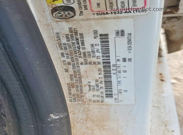 3FADP4BJ4KM116821 2019 FORD FIESTA White Engine compartment view