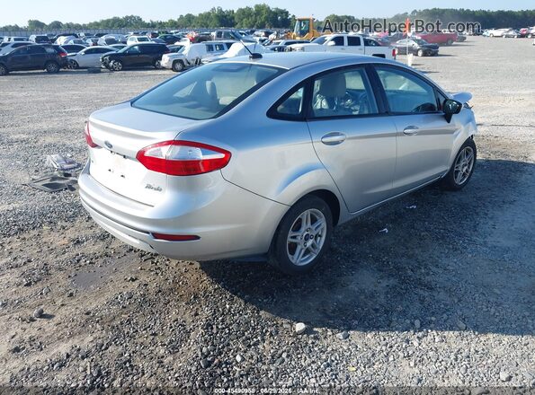 3FADP4BJ5JM114333 2018 FORD FIESTA Silver Задня права чверть