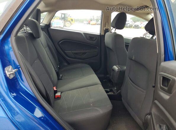 3FADP4BJ5JM132234 2018 FORD FIESTA Blue Հետևի նստատեղերի տեսք