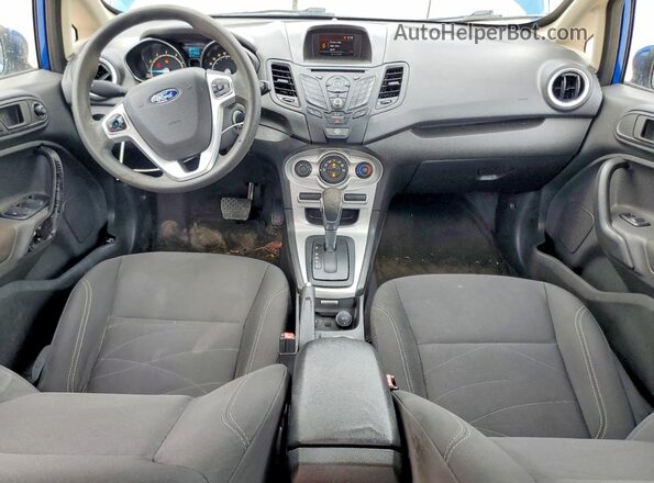 3FADP4BJ5JM132234 2018 FORD FIESTA Blue Առջևի վահանակի տեսք