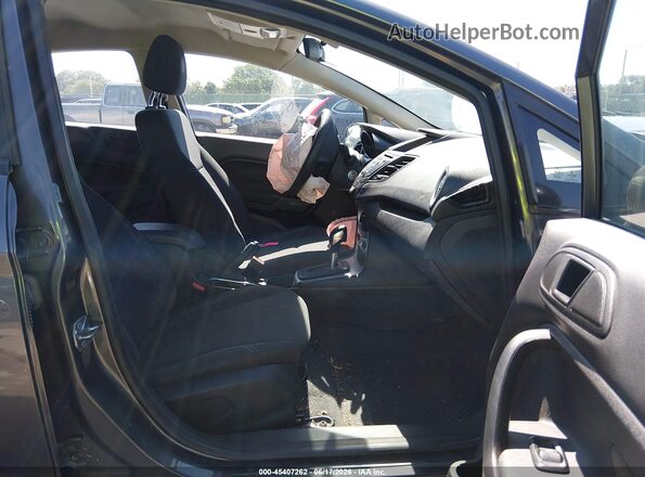 3FADP4BJ6JM104443 2018 FORD FIESTA Gray Front interior view