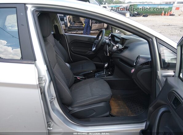 3FADP4BJ6KM150162 2019 FORD FIESTA Silver Front interior view