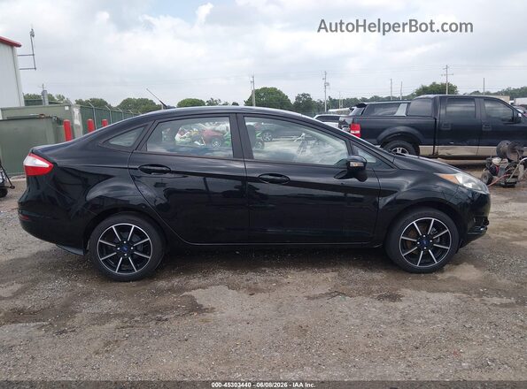 3FADP4BJ7JM131523 2018 FORD FIESTA Black Rear interior view