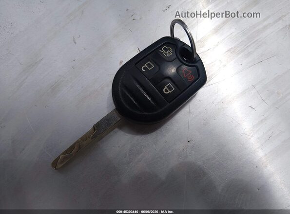 3FADP4BJ7JM131523 2018 FORD FIESTA Black Dashboard view