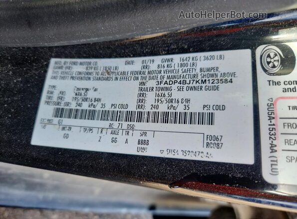 3FADP4BJ7KM123584 2019 FORD FIESTA Black Widok komory silnika
