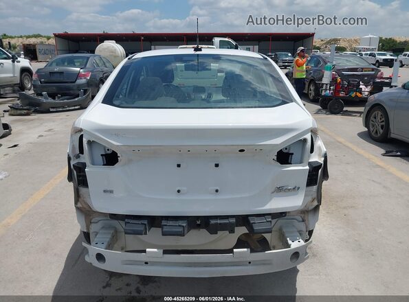 3FADP4BJ8GM186006 2016 FORD FIESTA White 