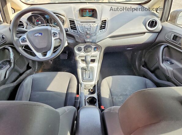 3FADP4BJ8HM163214 2017 FORD FIESTA Gray Widok deski rozdzielczej