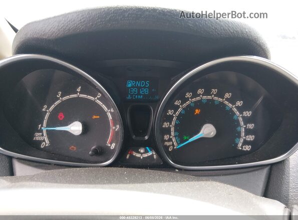 3FADP4BJ8JM143132 2018 FORD FIESTA White Widok tylnych siedzeń