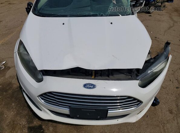 3FADP4BJ8KM149661 2019 FORD FIESTA White Widok wnętrza z tyłu