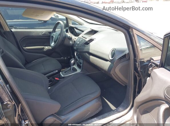 3FADP4BJXJM100377 2018 FORD FIESTA Black Front interior view