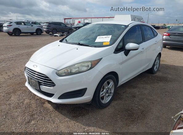3FADP4BJXJM124811 2018 FORD FIESTA White Front left