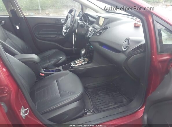 3FADP4CJ5GM163300 2016 FORD FIESTA Красный Вид салона спереди