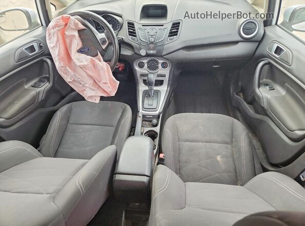3FADP4EJ1GM180625 2016 FORD FIESTA White Вид панелі приладів