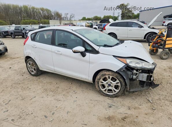 3FADP4EJ1GM180625 2016 FORD FIESTA White Передня права чверть