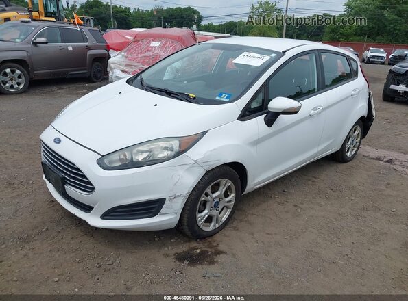 3FADP4EJ2GM112303 2016 FORD FIESTA White Առջևի ձախ երեք քառորդ տեսարան