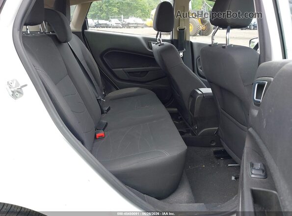 3FADP4EJ2GM112303 2016 FORD FIESTA White VIN կոդի պիտակի տեսք