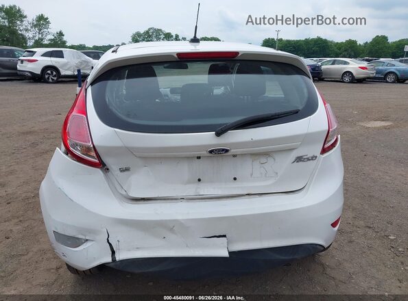 3FADP4EJ2GM112303 2016 FORD FIESTA White Դիմացի տեսք