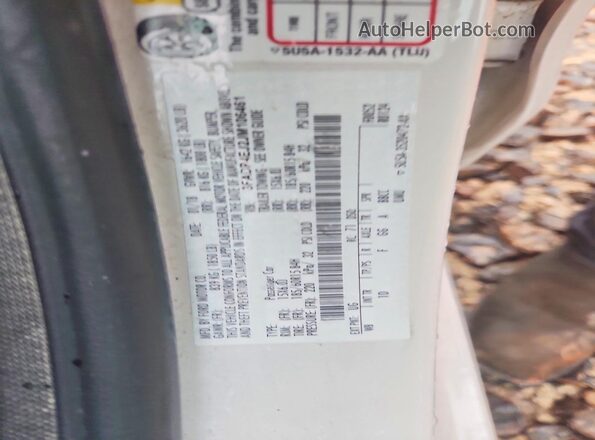 3FADP4EJ2JM106461 2018 FORD FIESTA White Vista del compartimento del motor