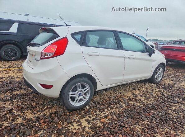 3FADP4EJ2JM106461 2018 FORD FIESTA White Trasero derecho