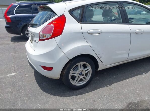 3FADP4EJ2JM111367 2018 FORD FIESTA White Rear interior view