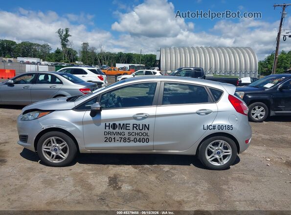 3FADP4EJ2KM131328 2019 FORD FIESTA Silver Widok wnętrza 360 stopni