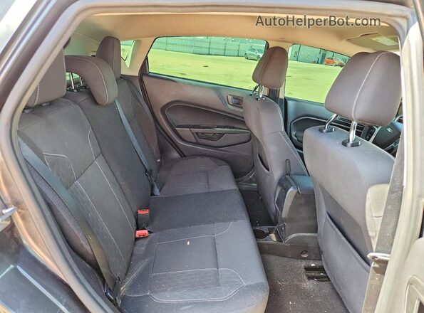 3FADP4EJ3HM122520 2017 FORD FIESTA Gray Rear seats view