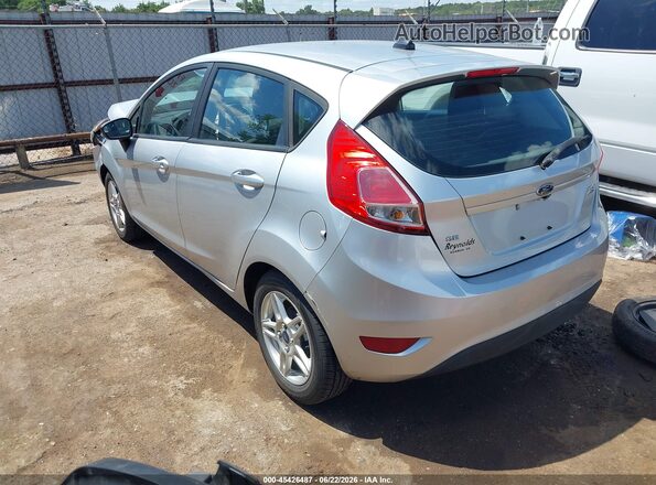 3FADP4EJ4JM101469 2018 FORD FIESTA Silver უკანა მარცხენა