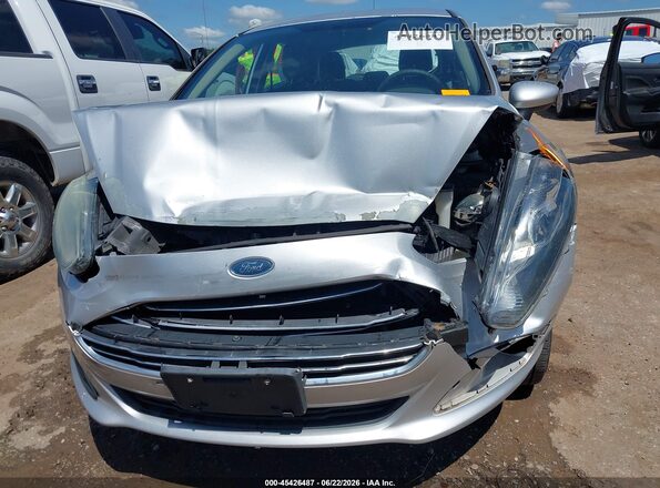 3FADP4EJ4JM101469 2018 FORD FIESTA Silver უკანა სალონის ხედი