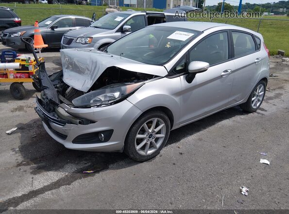 3FADP4EJ4KM139849 2019 FORD FIESTA Серебряный Передняя левая четверть