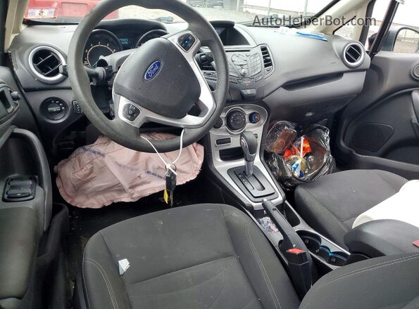 3FADP4EJ5HM119117 2017 FORD FIESTA Black Dashboard view