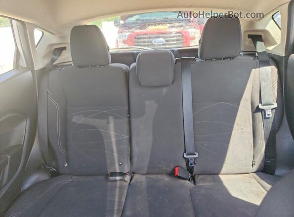 3FADP4EJ5JM146081 2018 FORD FIESTA White Вид задніх сидінь